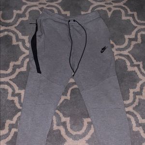 Nike Tech pants (grey)